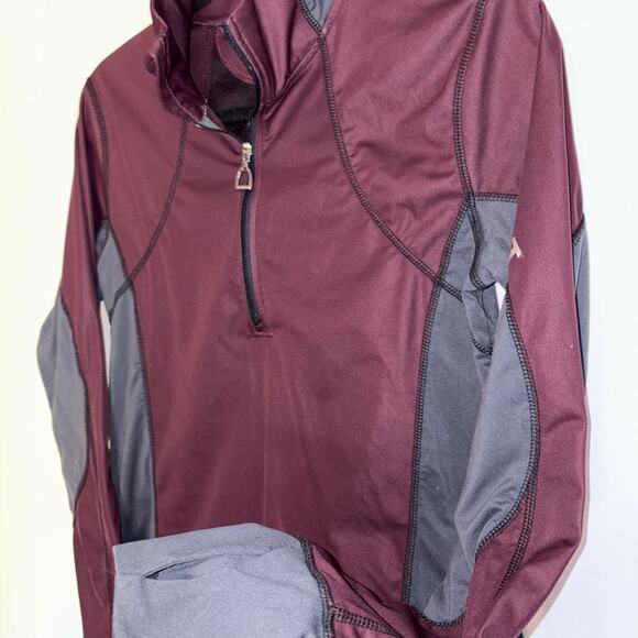 Ariat TEK Sunstopper 3.0 1/4 Zip Baselayer Burgundy & Grey Women’s Size SMALL - Picture 3 of 10